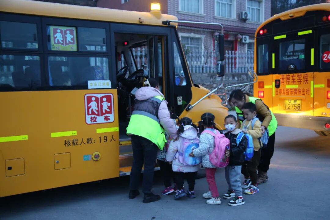 蘭州新區(qū)農(nóng)村義務(wù)教育階段中小學(xué)生校車(chē)服務(wù)中標(biāo)結(jié)果出爐！