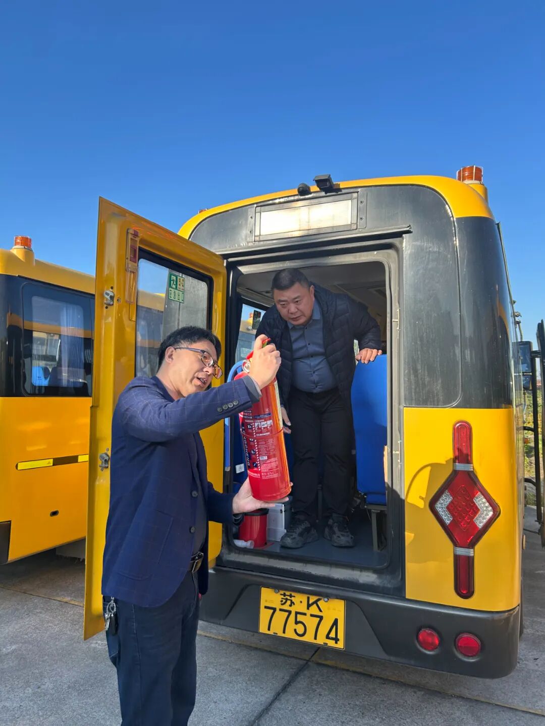 排查設施除隱患 優(yōu)化路線保平安|宗村小學開展校車安全隱患排查 排查設施除隱患 優(yōu)化路線保平安|宗村小學開展校車安全隱患排查