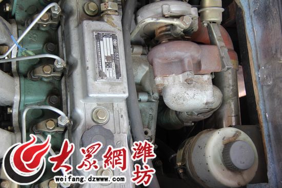 滁州揚(yáng)子校車問(wèn)題頻出 教育局稱6月底進(jìn)行統(tǒng)檢(圖)