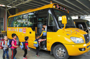 高明加強(qiáng)校車管理 今年起推行長(zhǎng)鼻子校車