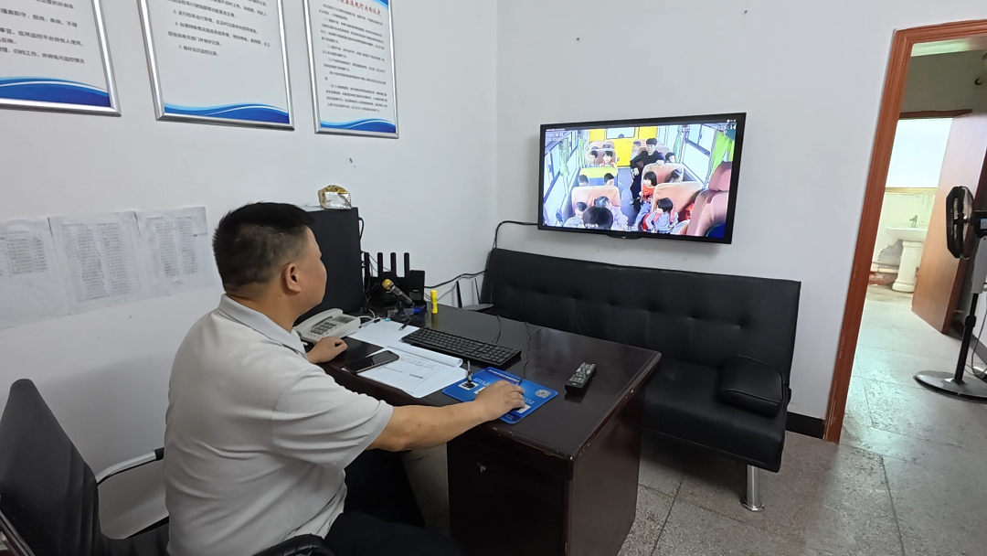 永興縣103臺(tái)校車(chē)完成5G智能安防升級(jí)/ 永興縣103臺(tái)校車(chē)完成5G智能安防升級(jí)