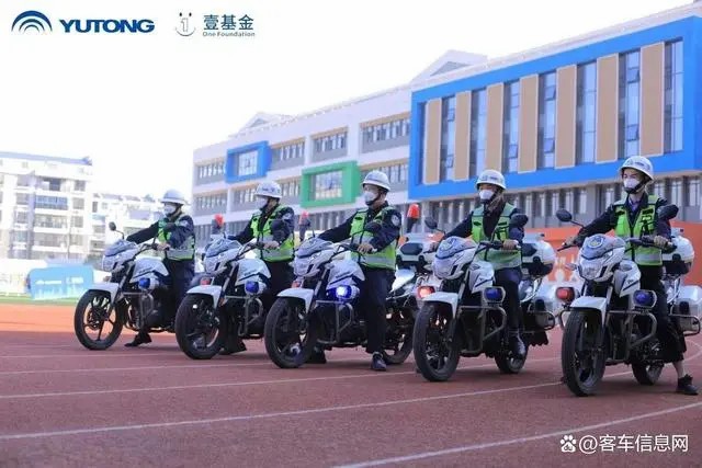 宇通壹基金兒童交通安全公益行走進江西兩地三校！