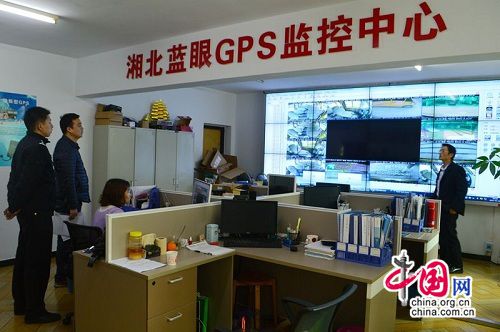 湖南常德交警直屬二大隊：多部門齊抓共管校車安全