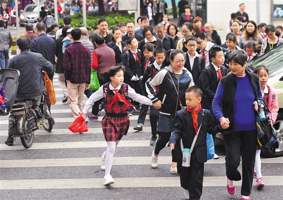 廣州：全市4499輛校車(chē)被實(shí)時(shí)“盯住”