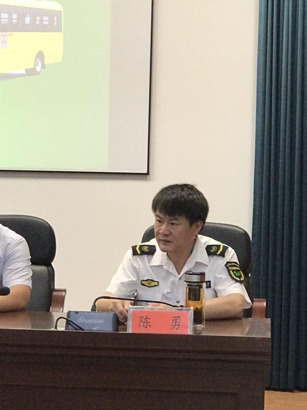 這個(gè)協(xié)會(huì)不簡單！送安全下基層，走進(jìn)公安縣由大學(xué)博士授課