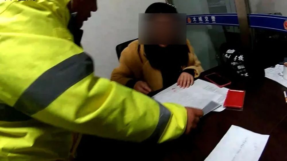 河北：大城這一幼兒園校車違法超載！駕駛員無證駕駛！
