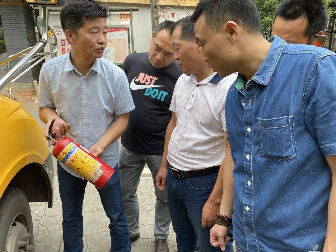 長沙：給校車上一把安全鎖！岳麓區(qū)全力護航學生上學路