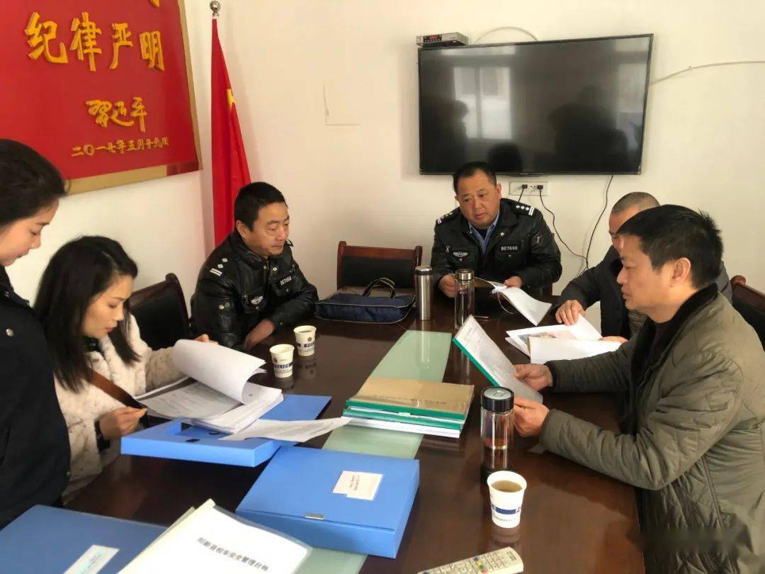 【安全】陽新縣校車辦聯合陽新交警、交運局開展2021年校車安全管理年終考核工作