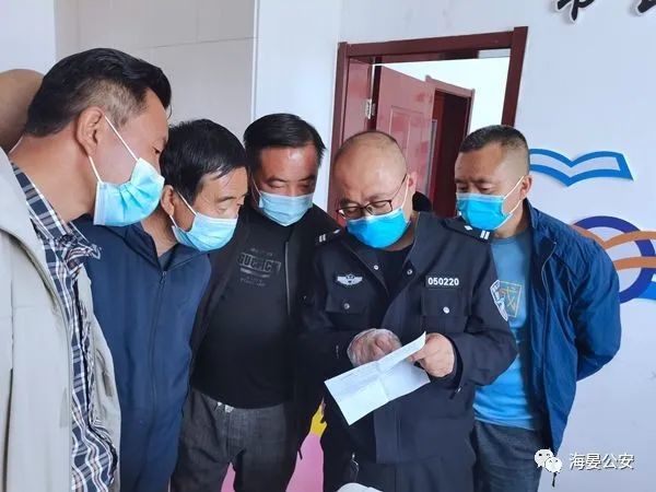 海晏縣公安局組織開展校車駕駛員毛發(fā)檢測(cè)