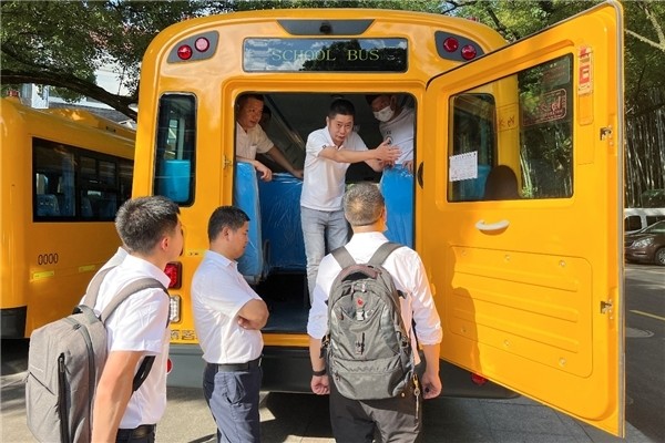 一起向未來丨歐輝校車筑夢護(hù)航，助力華東區(qū)域孩童健康出行