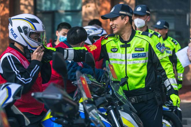 【豫筑平安】護校安園，河南交警在行動！