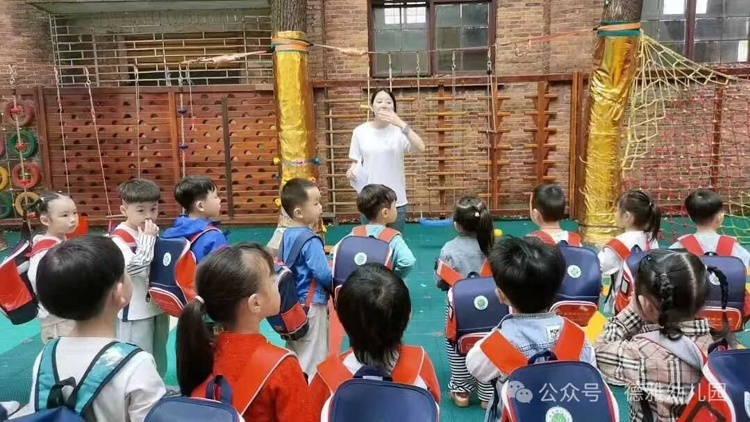 校園紀實丨以練筑防 護航成長——校車安全應急演練 圖片