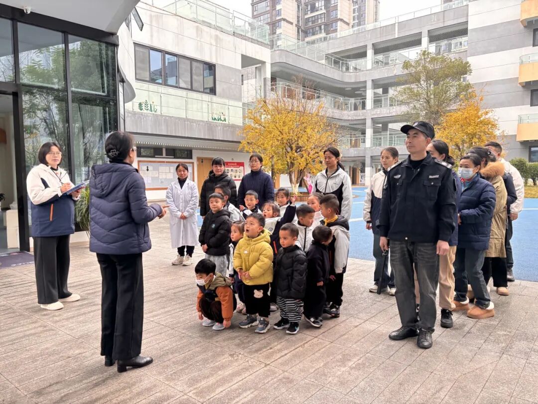 我們的隆橋生活|2025年校車安全應急演練 我們的隆橋生活|2025年校車安全應急演練