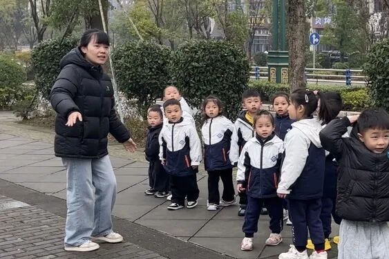 我們的隆橋生活|2025年校車安全應急演練 我們的隆橋生活|2025年校車安全應急演練