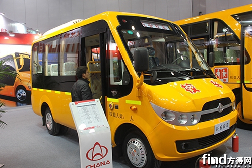 調查：哈市大戶如何選購校車