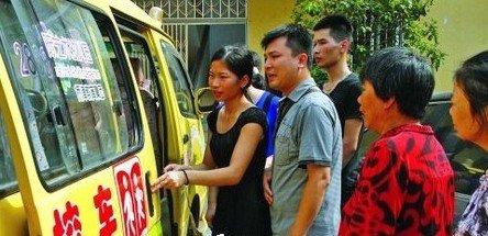 南陽(yáng)網(wǎng)網(wǎng)評(píng)：幼兒遺忘校車致死，誰(shuí)之責(zé)？（網(wǎng)評(píng)員：王建新）