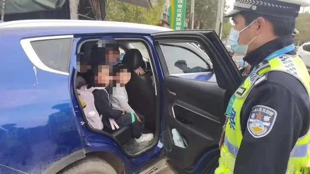 入企業，進學校 武漢交警多維度開展校車大治理