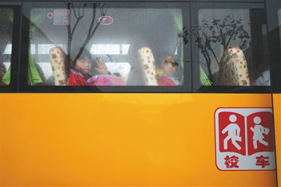 農(nóng)村學生上學路遭遇“真空地帶”