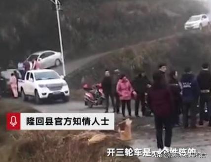 地方偏遠沒校車靠家長接送，結(jié)果側(cè)翻孩子身亡，網(wǎng)友：太窮了
