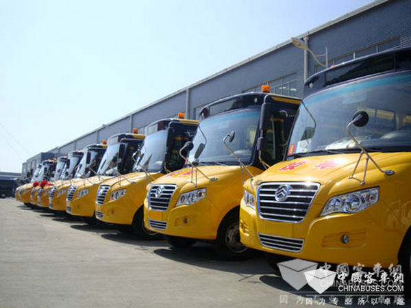 新年開學季 聊聊安全校車的專業(yè)選擇