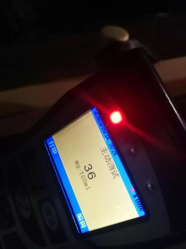 湘潭一校車司機酒駕心存僥幸“走捷徑”，交警蜀黍：沒想到吧？
