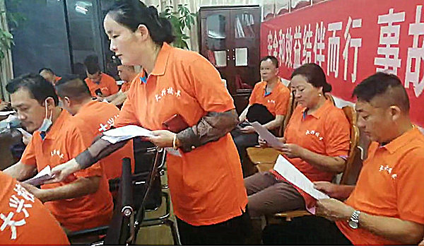 湖北：關(guān)注校車安全，鄂州大興校車一直在行動