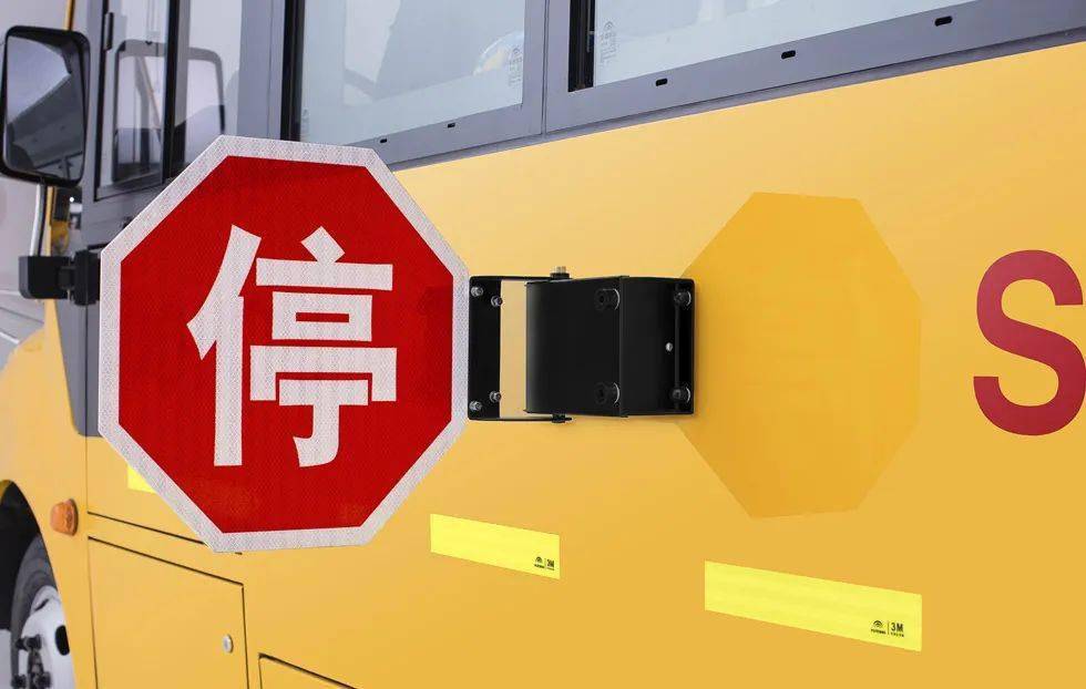 中國校車處于什么水平？
