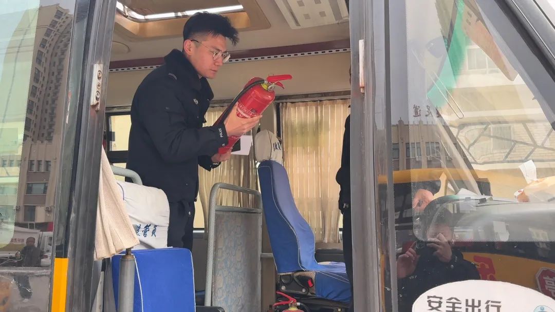 豫筑平安丨聚焦校車安全防線 護航學(xué)生乘車路