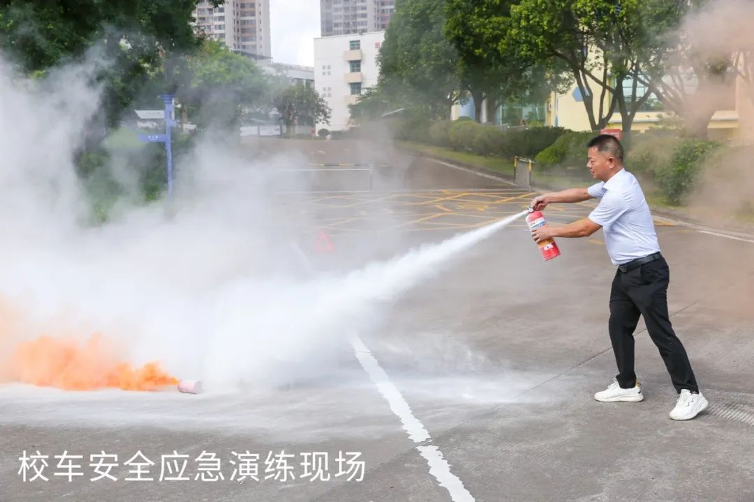 博文安全校園｜校車安全需謹(jǐn)記，應(yīng)急演練護(hù)平安