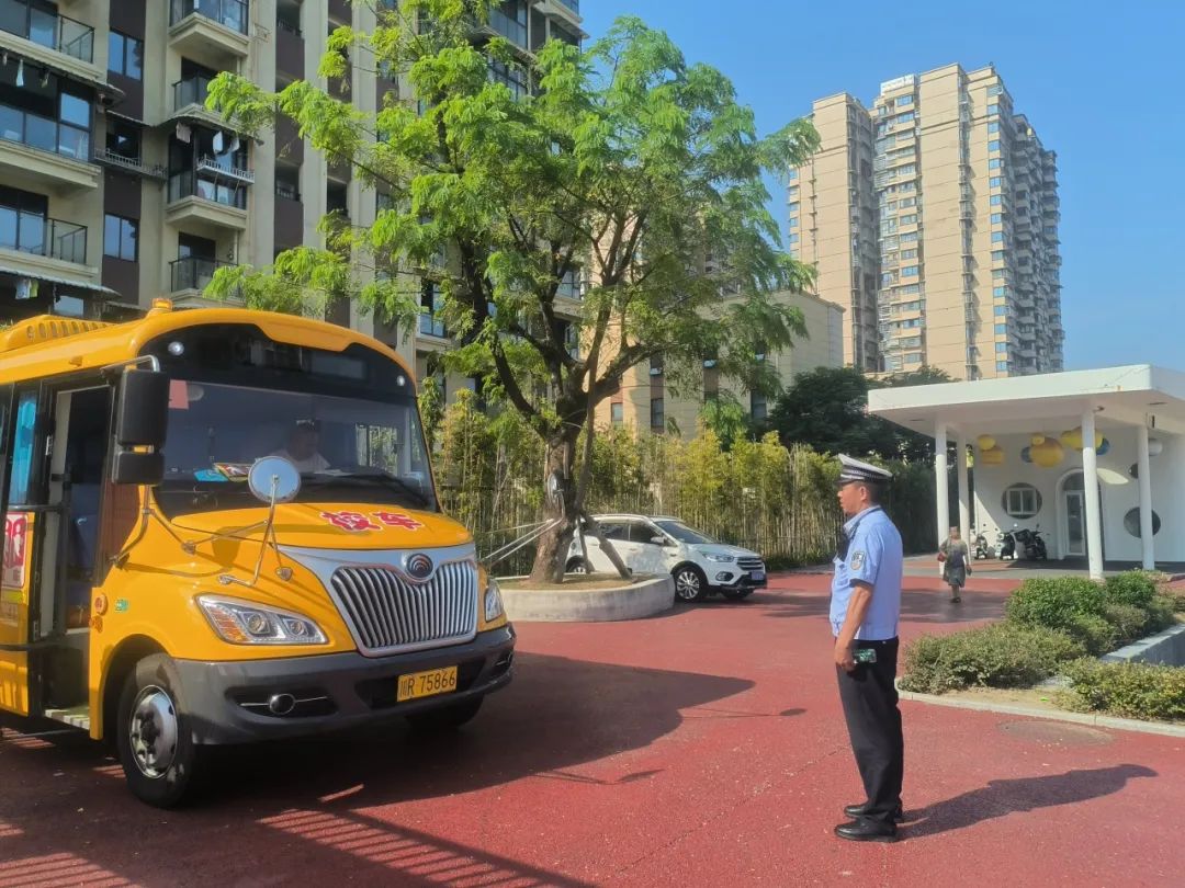 擰緊校車“安全閥” ，守護學生“平安路”