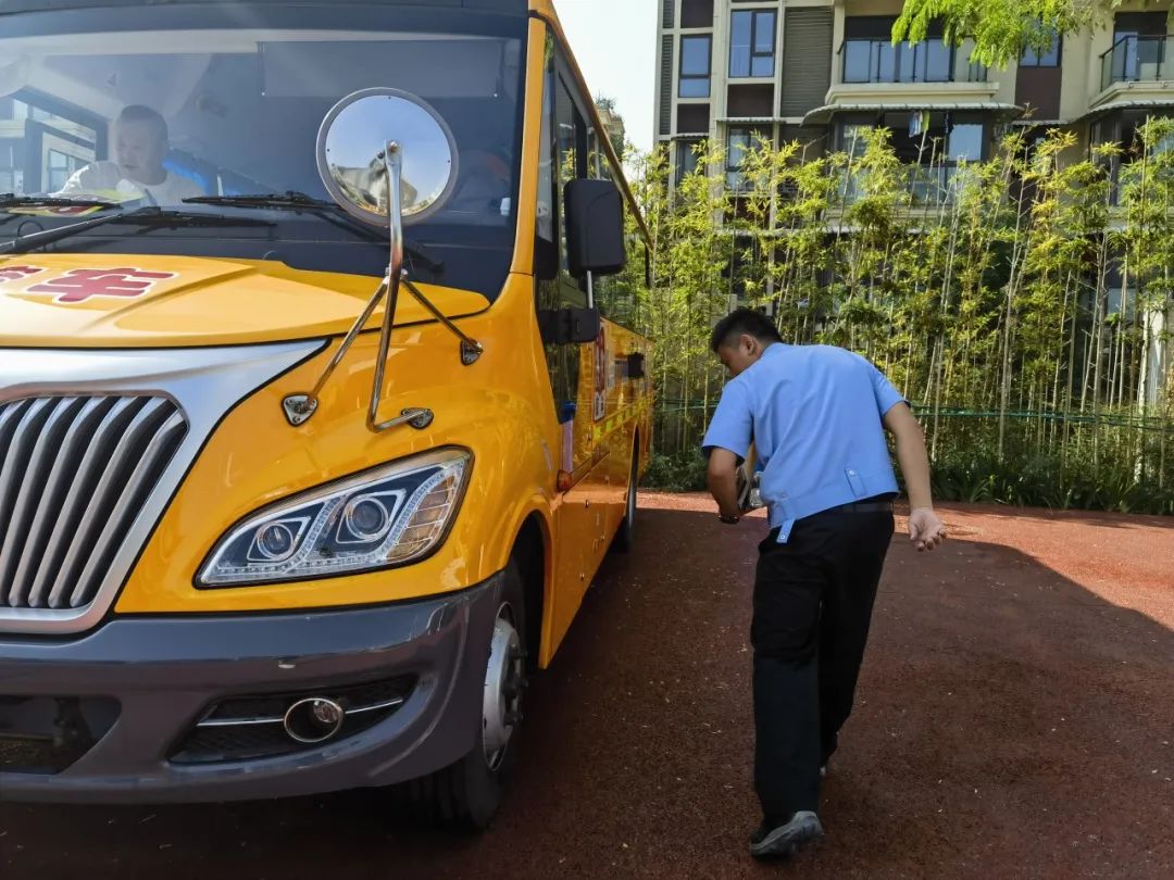 擰緊校車“安全閥” ，守護學生“平安路”