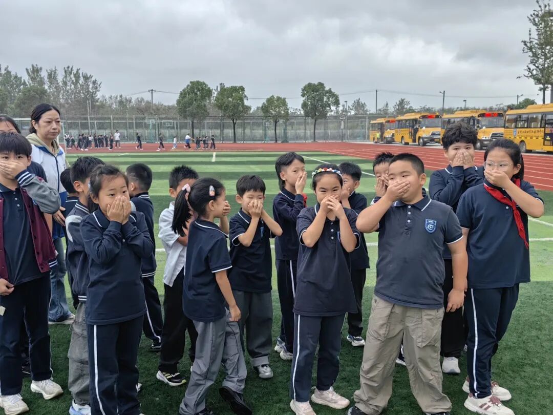 校車演練丨生命無彩排，防患于未然