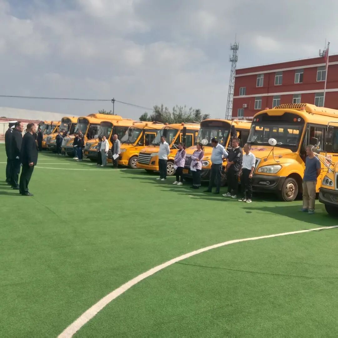 貞元中隊聯(lián)合多部門開展秋季校車安全專題培訓(xùn)