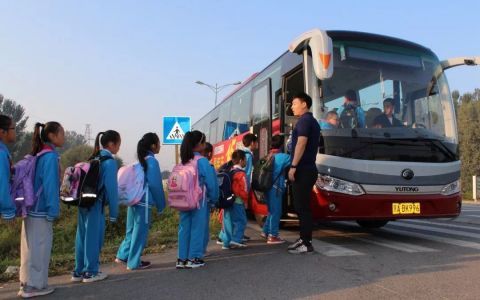 北京平谷開17條安全校車線路 覆蓋6所農(nóng)村學(xué)校