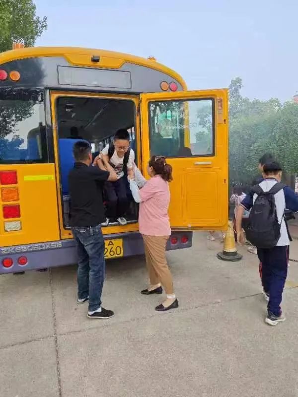 以演筑防，安全“童”行丨凱際校車開啟消防交通預案應急演練