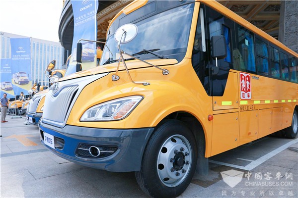 2018中國校車行業(yè)高峰論壇向行業(yè)傳遞了哪些信息？