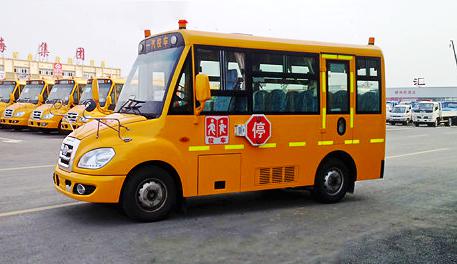 雙重檢查+雙重報告，防止校車遺漏小朋友