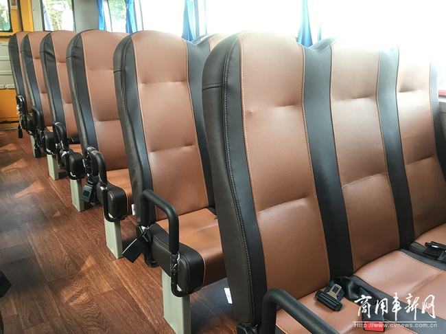 管理搞上去、收費(fèi)降下來(lái)！起底鹽阜校車(chē)安全運(yùn)營(yíng)背后的秘密
