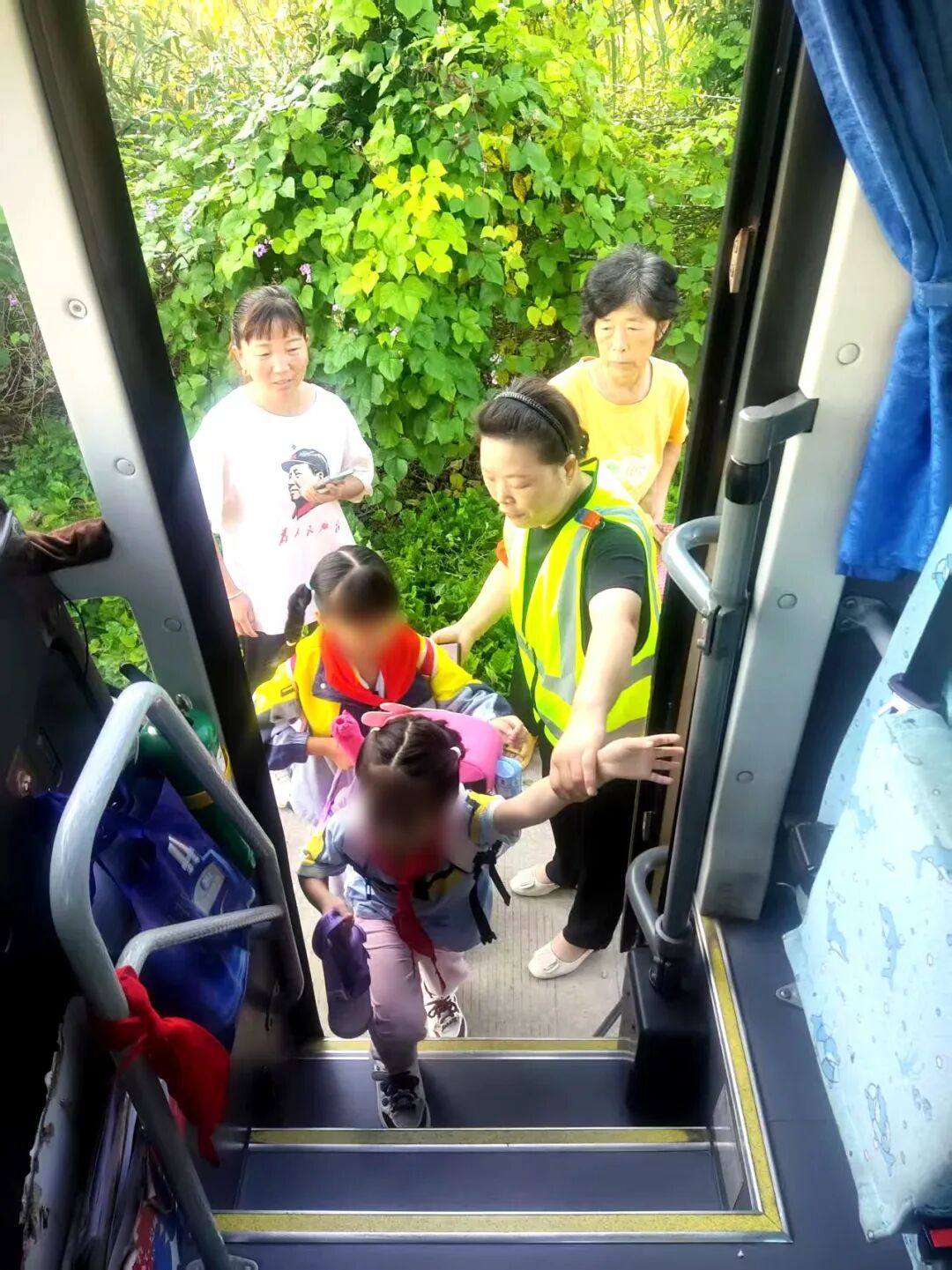 暖心！大豐校車(chē)為愛(ài)改線(xiàn)