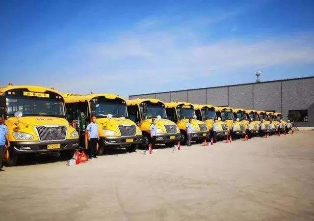 校車運營難，未來發(fā)展離不開政府的大力扶持